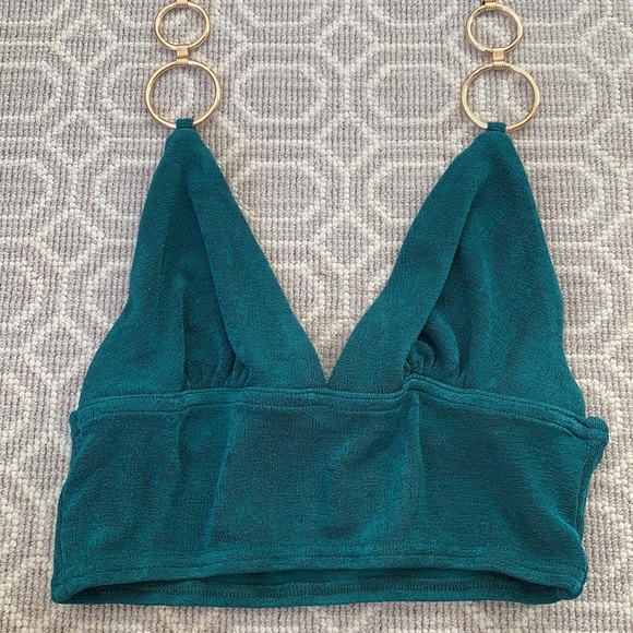 Princess Polly Megan Top Green - Picture 2 of 6